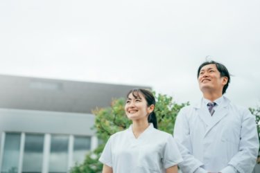 <strong>言語聴覚士学会とは？</strong>